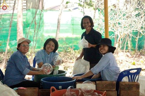 ภาพ No.128015:V.32 เต็มที่เพื่อบางกล่ำ การเตรียมงานของเจ้าหน้าที่หน่วยงานต่างๆ  เพื่องานธรรมยาตราอัญเชิญพระบรมสารีริกธาตุ ประดิษฐาน ณ ศูนย์ปฏิบัติธรรมภาคใต้ อ.บางกล่ำ จ.สงขลา ระหว่างวันที่ 9-10 มีนาคม พ.ศ. 2567