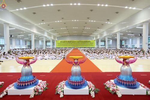 ภาพ No.240635:วันพุธที่ 27 สิงหาคม พ.ศ. 2568 พิธีปฏิบัติธรรมภาคสาย ในวันธรรมชัย ณ วัดพระธรรมกาย จ.ปทุมธานี