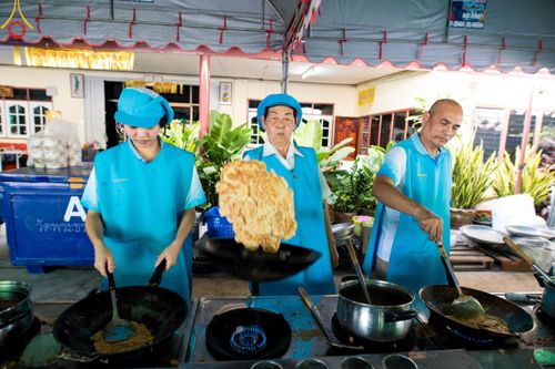 ภาพ No.107630:V.4 ทุ่มใจ การเตรียมงาน เก็บงาน การรับบุญของเจ้าหน้าที่หน่วยงานต่างๆ เพื่อโครงการธรรมยาตรา กตัญญูบูชามหาปูชนียาจารย์ พระมงคลเทพมุนี (สด จนฺทสโร) พระผู้ปราบมาร อนุสรณ์สถาน 7 แห่ง ปีที่ 12 ระหว่างวันที่ 2 - 31 มกราคม พ.ศ.2567