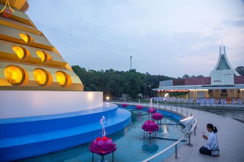 ภาพ No.112272:พิธีบรรพชาอุปสมบท โครงการอุปสมบทหมู่บูชาธรรม 115 ปี คุณยายอาจารย์ฯ, โครงการอุปสมบทหมู่ธรรมทายาท ระดับอุดมศึกษา รุ่นที่ 50 ภาคฤดูหนาว ณ โบสถ์พระไตรปิฎก วัดพระธรรมกาย จ.ปทุมธานี วันเสาร์ที่ 13 มกราคม พ.ศ. 2567