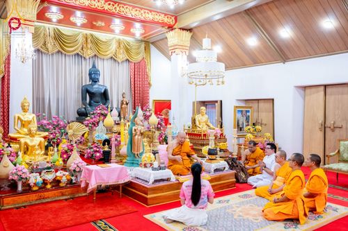 ภาพ No.159328:วันศุกร์ที่ 25 กันยายน พ.ศ. 2567 วัดพระธรรมกาย มูลนิธิธรรมกาย และคณะศิษยานุศิษย์ฯ ร่วมสมทบกัปปิยภัณฑ์ จำนวน 200,000 บาท สนับสนุนสำนักงานเจ้าคณะใหญ่หนตะวันออก ฝ่ายสาธารณสงเคราะห์ของมหาเถรสมาคม เพื่อช่วยเหลือผู้ประสบอุทกภัย