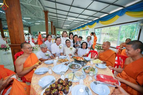 ภาพ No.136830:พิธีทอดผ้าป่า สร้างรั้วลวดหนาม วันพฤหัสบดีที่ 9 พฤษภาคม พ.ศ.2567 ณ ศูนย์อบรมเยาวชนจังหวัดแพร่ อ.วังชิ้น จ.แพร่