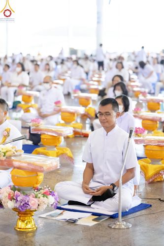 ภาพ No.131575:พิธีร่วมบุญบรรพชาสามเณร 5,000 รูป ณ บ้านแก้วเรือนทองคุณยาย สภาธรรมกายสากล วัดพระธรรมกาย วันเสาร์ที่ 23 มีนาคม พ.ศ. 2567