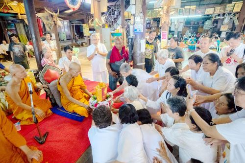 ภาพ No.251871:วันที่ 8 ตุลาคม พ.ศ. 2568 พิธีทอดกฐินสามัคคีทั่วไทย 30,000 วัด โดยคณะศิษยานุศิษย์ บูชาธรรม 81 ปี หลวงพ่อธัมมชโย ณ วัดโคกบำรุงราษฎร์ อ.ดำเนินสะดวก จ.ราชบุรี