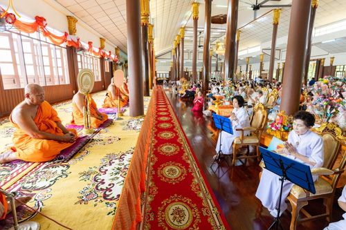 ภาพ No.165956:พิธีทอดกฐิน ณ วัดท่าเรือ ต.ท่าเรือ อ.ท่ามะกา จ.กาญจนบุรี ในโครงการกฐินสามัคคีทั่วไทย 30,000 วัด บูชาธรรม 80 ปี หลวงพ่อธัมมชโย โดยคณะศิษยานุศิษย์วัดพระธรรมกาย วันที่ 20 ตุลาคม พ.ศ. 2567