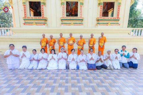 ภาพ No.181431:พิธีอุปสมบท ณ วัดศรีพันดอน อ.ภูเรือ จ.เลย วันที่ 4 ธันวาคม พ.ศ. 2567 จัดโดย ศูนย์ปฏิบัติธรรมแก้วภูเรือ ในโครงการอุปสมบทหมู่ บูชาธรรมมหาปูชนียาจารย์ ปี 2567