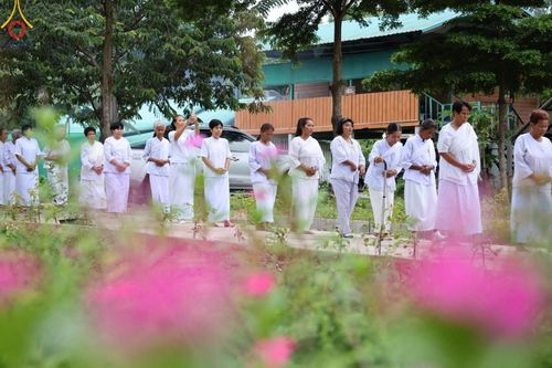 ภาพ No.153874:โครงการอบรมอุบาสก อุบาสิกาแก้ว รุ่นที่ 1 ผู้แทนทอดกฐินสามัคคี 30,000 วัดทั่วไทย ระหว่างวันที่ 6-8 กันยายน พ.ศ. 2567 ณ ศูนย์ปฏิบัติธรรมหนองบัวลำภู