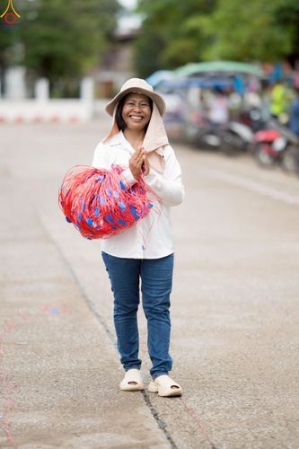 ภาพ No.239743:วันที่ 16-17 สิงหาคม พ.ศ. 2568 การปฏิบัติหน้าที่ของเจ้าหน้าที่ทุกสถานะ เพื่องานพิธีอัญเชิญรูปเหมือนพระมงคลเทพมุนี (สด จันทสโร) และพิธีกดปุ่มอัญเชิญรูปเหมือน พระมงคลเทพมุนี (สด จันทสโร) ณ มหาวิหารแก้วพระมงคลเทพมุนี ศูนย์ปฏิบัติธรรมแก้วเมืองเลย จ.เลย