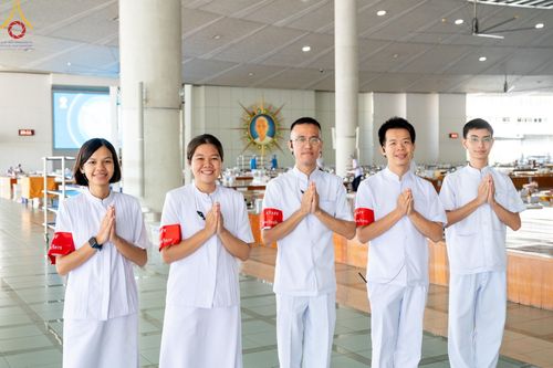 ภาพ No.186852:พิธีถวายภัตตาหารเมนูสวรรค์ "เพื่อการบรรลุธรรม" วันเสาร์ที่ 28 ธันวาคม พ.ศ.2567 ณ หอฉันคุณยายอาจารย์ฯ วัดพระธรรมกาย