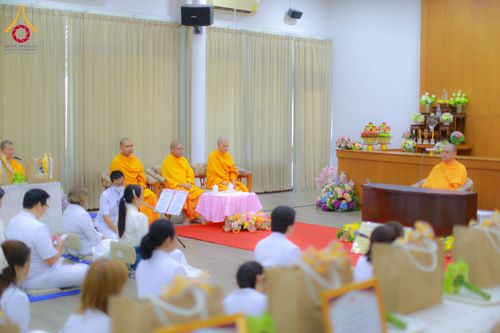 ภาพ No.197542:พิธีถวายสังฆทานคณะสงฆ์ 2 นิกายเชื่อมสัมพันธ์ไทย-เกาหลี วันอาทิตย์ที่ 5 มกราคม พ.ศ. 2568 ณ อาคารชมรมภาวนารักษ์ วัดพระธรรมกาย อำเภอคลองหลวง จังหวัดปทุมธานี