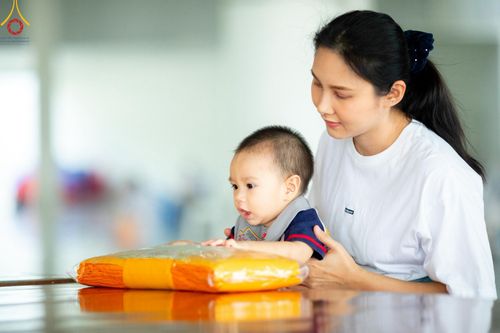 ภาพ No.212638:วันพฤหัสบดีที่ 20 มีนาคม พ.ศ. 2568 พิธีเจริญพระพุทธมนต์ เนื่องในอายุวัฒนมงคลครบ 74 ปี พระภาวนาธรรมวิเทศ วิ. (ภูเบศ ฌานาภิญโญ) ณ หอฉันคุณยายฯ วัดพระธรรมกาย