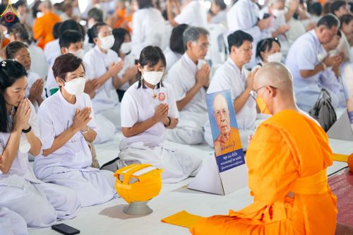 ภาพ No.84194:พิธีขอบรรพชา , พิธีขอสรณคมน์และศีล ,  พิธีรับบาตร , พิธีอุปสมบท ในโครงการบรรพชาอุปสมบทหมู่ธรรมทายาทรุ่นเข้าพรรษา และโครงการบรรพชาสามเณรโรงเรียนนานาชาติ รุ่นที่ 12 ณ โบสถ์พระไตรปิฎก วัดพระธรรมกาย วันที่ 22 กรกฎาคม พ.ศ. 2566