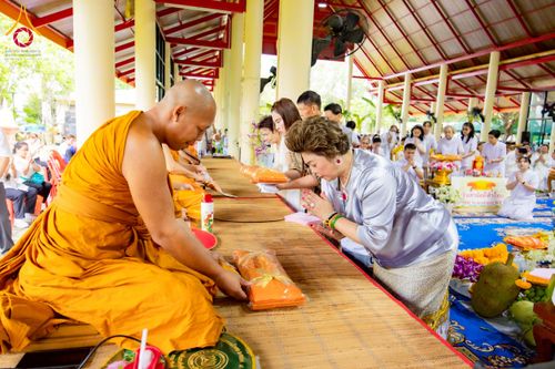 ภาพ No.276293:วันที่ 5 พฤศจิกายน พ.ศ. 2568 พิธีทอดกฐินสามัคคีทั่วไทย ณ สำนักสงฆ์สวนธรรมโกศล 2 อ.คลองหลวง จ.ปทุมธานี โดยคณะศิษยานุศิษย์ บูชาธรรม 81 ปี หลวงพ่อธัมมชโย