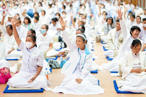 ภาพ No.90382:งานสัมมนา ผู้นำบุญยอดกัลยาณมิตร 77 จังหวัดทั่วไทย โครงการกฐินสามัคคีทั่วไทย 5,000 วัด พุทธศักราช 2566 และโครงการอุปสมบท 3,000 รูป บูชาธรรมมหาปูชนียาจารย์ ระหว่าง วันที่ 6 - 8 ตุลาคม พ.ศ. 2566 ณ จ.นครราชสีมา