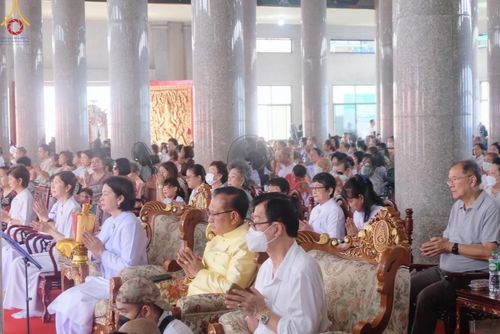 ภาพ No.163812:โครงการกฐินสามัคคีทั่วไทย 30,000 วัด บูชาธรรม 80 ปี หลวงพ่อธัมมชโย โดย คณะศิษยานุศิษย์วัดพระธรรมกาย ณ วัดปริวาสราชสงคราม กรุงเทพมหานคร วันที่ 20 ตุลาคม พ.ศ. 2567