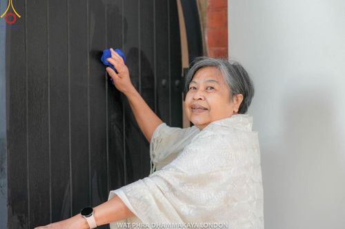 ภาพ No.151578:คณะสงฆ์และสาธุชน วัดพระธรรมกายลอนดอน ได้จัดปฎิบัติธรรมบูชาธรรม 80 ปี หลวงพ่อธัมมชโย เนื่องในวันธรรมชัย ระหว่างวันที่ 24-27 สิงหาคม พ.ศ. 2567