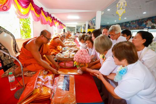 ภาพ No.114418:พิธีทอดผ้าป่าทำนุบำรุงศาสนสถาน ณ วัดโบสถ์บน ต.บางคูเวียง อ.บางกรวย จ.นนทบุรี วันที่ 18 มกราคม พ.ศ. 2567