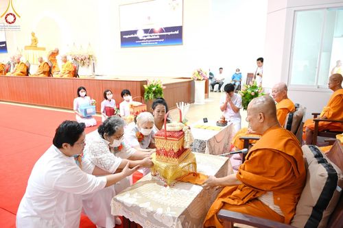 ภาพ No.87082:พิธีทักษิณานุปทานแด่บรรพชนตระกูลผ่องสวัสดิ์ และหมู่ญาติที่ล่วงลับไปแล้ว ณ มหาเจดีย์ทัตตชีโว ศูนย์อบรมเยาวชนกาญจนบุรี วันที่ 31 สิงหาคม พ.ศ. 2566