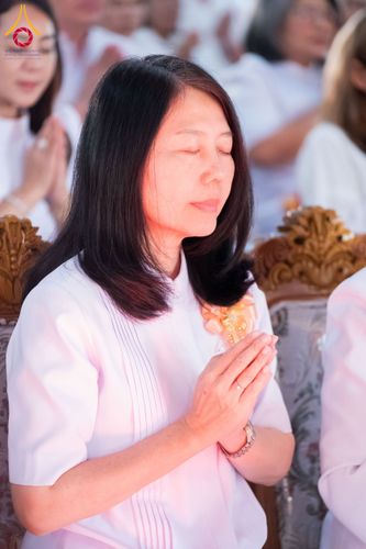 ภาพ No.197432:พิธีทอดผ้าป่าทำนุบำรุงศาสนสถาน ณ วัดโบสถ์(บน) ตำบลบางคูเวียง อำเภอบางกรวย จังหวัดนนทบุรี ในโครงการธรรมยาตรา กตัญญูบูชา มหาปูชนียาจารย์ พระมงคลเทพมุนี(สด จนฺทสโร) พระผู้ปราบมาร อนุสรณ์สถาน 7 แห่ง ปีที่ 13 วันที่ 17 มกราคม พ.ศ. 2568