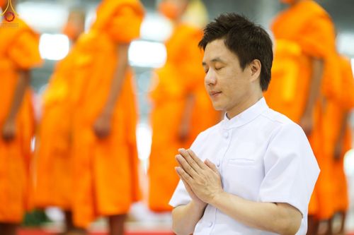 ภาพ No.88124:พิธีมุทิตาสักการะ เปรียญธรรม 9,6,3 และบาลีศึกษา 6,3  พิธีมอบดวงแก้วสามเณรทรงบาลีไวยากรณ์ วันอาทิตย์ 17 กันยายน พ.ศ. 2566 ณ สภาธรรมกายสากล วัดพระธรรมกาย