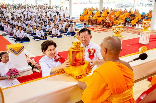 ภาพ No.268450:วันที่ 23 ตุลาคม พ.ศ. 2568 พิธีทอดกฐินสามัคคีทั่วไทย ณ ศูนย์อบรมเยาวชนปัตตานี โดยคณะศิษยานุศิษย์ บูชาธรรม 81 ปี หลวงพ่อธัมมชโย