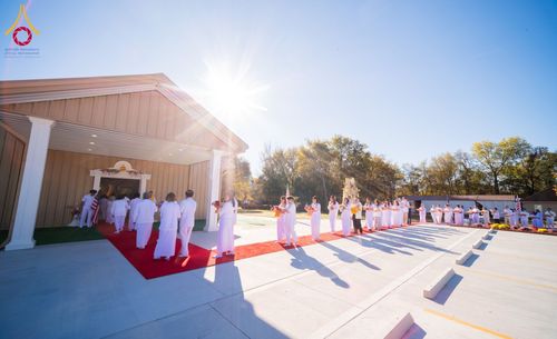 ภาพ No.168145:พิธีทอดกฐินสามัคคี ประจำปี 2567 สร้างอาคารแก้วธรรมชัยรัตนอนันต์ บูชาธรรม 80 ปี หลวงพ่อธัมมชโย ณ วัดพระธรรมกายเทนเนสซี สหรัฐอเมริกา วันอาทิตย์ที่ 20 ตุลาคม พ.ศ. 2567