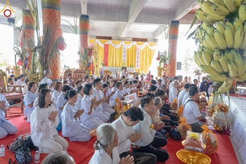 ภาพ No.163735:โครงการกฐินสามัคคีทั่วไทย 30,000 วัด บูชาธรรม 80 ปี หลวงพ่อธัมมชโย โดย คณะศิษยานุศิษย์วัดพระธรรมกาย ณ วัดเขาช่องชาด ต.อูบมุง อ.หนองวัวซอ จ.อุดรธานี วันที่ 19 ตุลาคม พ.ศ. 2567