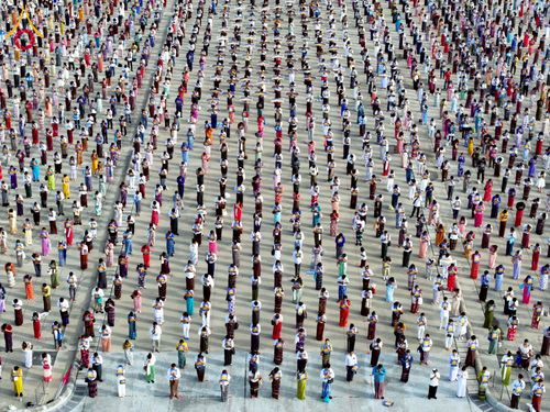 ภาพ No.232787:วันอาทิตย์ที่ 6 กรกฏาคม พ.ศ. 2568 พิธีสวดธัมมจักกัปปวัตตนสูตร เมียนมา ครั้งที่ 8 ณ มหาธรรมกายเจดีย์ วัดพระธรรมกาย