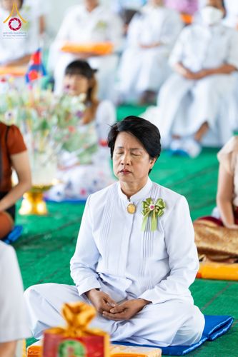 ภาพ No.164722:พิธีทอดกฐิน ณ ธุดงคสถานเขาย้อย เพชรบุรี สร้างอาคารปฏิบัติธรรม พระมงคลเทพมุนี(สด จนฺทสโร) ตำบลสระพัง อำเภอเขาย้อย จังหวัดเพชรบุรี วันอาทิตย์ ที่ 20 ตุลาคม พ.ศ. 2567