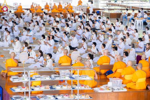 ภาพ No.100134:พิธีบุพเปตพลี  ครั้งที่ 143 วันที่ 27 พฤศจิกายน พ.ศ. 2566 วันพระ ขึ้น 15 ค่ำ เดือน 12 ณ หอฉันคุณยายอาจารย์ฯ วัดพระธรรมกาย