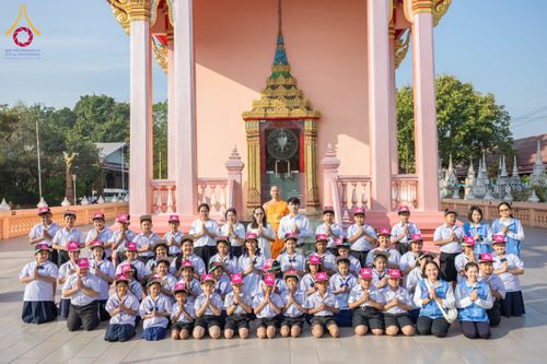 ภาพ No.205005:พิธีทอดผ้าป่าทำนุบำรุงศาสนสถาน ณ วัดบ่อทอง ตำบลคูขวาง อำเภอลาดหลุมแก้ว จังหวัดปทุมธานี ในโครงการธรรมยาตรา กตัญญูบูชา มหาปูชนียาจารย์ พระมงคลเทพมุนี(สด จนฺทสโร) พระผู้ปราบมาร อนุสรณ์สถาน 7 แห่ง ปีที่ 13 วันที่ 30 มกราคม พ.ศ. 2568 