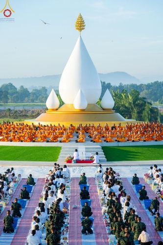 ภาพ No.211902:วันจันทร์ที่ 17 มีนาคม พ.ศ. 2568 พิธีตักบาตรพระกว่า 300 รูป ฉลองพิธีประดิษฐานพระบรมสารีริกธาตุ ณ ปทุมเจดีย์ เจดีย์พระพุทธเจ้า 5 พระองค์ ศูนย์อบรมเยาวชนปัตตานี บ้านโคกดีปลี ตำบลตุยง อำเภอหนองจิก จังหวัดปัตตานี