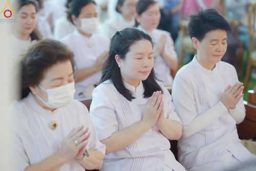 ภาพ No.171224:พิธีทอดกฐิน ณ วัดยางสุทธาราม ต.บ้านช่างหล่อ อ.บางกอกน้อย จ.กรุงเทพฯ ในโครงการกฐินสามัคคีทั่วไทย 30,000 วัด บูชาธรรม 80 ปี หลวงพ่อธัมมชโย โดยคณะศิษยานุศิษย์วัดพระธรรมกาย วันที่ 27 ตุลาคม พ.ศ. 2567