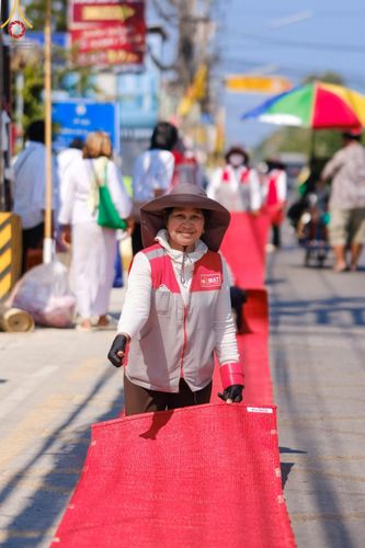 ภาพ No.208067:V.55 สารพัดV สารพัดดี ที่วัดพระธรรมกาย ในโครงการธรรมยาตรา กตัญญูบูชา มหาปูชนียาจารย์ พระมงคลเทพมุนี (สด จนฺทสโร) พระผู้ปราบมาร อนุสรณ์สถาน 7 แห่ง ปีที่ 13 ระหว่างวันที่ 2-31 มกราคม พ.ศ. 2568