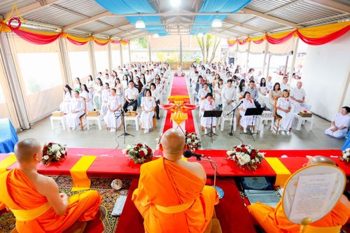 ภาพ No.176636:พิธีทอดกฐินแห่งทวีปแอฟริกา ณ วัดพระธรรมกายโจฮันเนสเบิร์ก สาธารณรัฐแอฟริกาใต้ วันอาทิตย์ที่ 20 ตุลาคม พ.ศ. 2567
