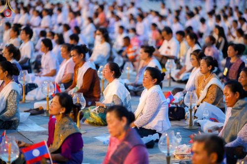 ภาพ No.91642:พิธีทอดผ้าป่า สร้างลานเอนกประสงค์พญานาค 4 ตระกูล จุดประทีปโคมลาน ถวายเป็นพุทธบูชา  สร้างความสว่างไสวให้กับแผ่นดินด้วยแสงธรรม วันอาทิตย์ที่ 29 ตุลาคม พ.ศ. 2566 ณ พุทธอุทยานนานาชาติ จังหวัดหนองคาย