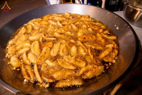 ภาพ No.287971:วันที่ 4 มกราคม พ.ศ. 2569 พิธีถวายภัตตาหารเป็นสังฆทาน แด่พระธรรมยาตรา ในโครงการธรรมยาตรา กตัญญูบูชา มหาปูชนียาจารย์ พระมงคลเทพมุนี(สด จนฺทสโร) พระผู้ปราบมาร อนุสรณ์สถาน 7 แห่ง ปีที่ 14 ณ อนุสรณ์สถานมหาวิหารพระมงคลเทพมุนี (โลตัสแลนด์) อ.สองพี่น้อง จ.สุพรร