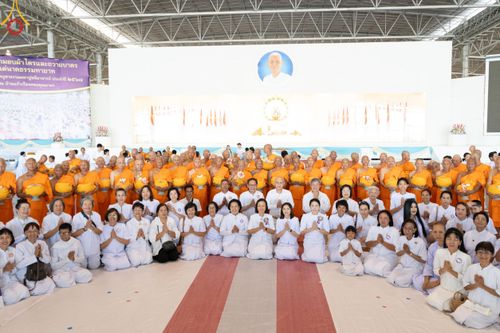 ภาพ No.180740:พิธีบรรพชาอุปสมบท โครงการอุปสมบทบูชาธรรมมหาปูชนียาจารย์ ประจำปีพุทธศักราช 2567 วันเสาร์ที่ 7 ธันวาคมพ.ศ. 2567 ณ วัดพระธรรมกาย จ.ปทุมธานี