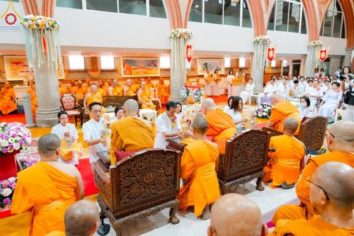 ภาพ No.142772:พิธีพัทธสีมา ประดิษฐานลูกนิมิตมหาสมบัติ สถาปนาอุโบสถวัดพระธรรมกายลอนดอน บูชาธรรม 80 ปี หลวงพ่อธัมมชโย วันเสาร์ที่ 22 มิถุนายน พ.ศ. 2567