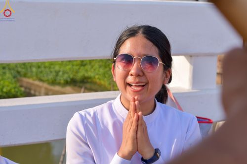 ภาพ No.110589:พิธีต้อนรับพระธรรมยาตรา ในโครงการธรรมยาตรากตัญญูบูชา มหาปูชนียาจารย์ พระมงคลเทพมุนี(สด จนฺทสโร) พระผู้ปราบมาร อนุสรณ์สถาน 7 แห่ง ปีที่ 12 วันที่ 11 มกราคม พ.ศ. 2567 ณ อนุสรณ์สถานลำดับที่ 3 สถานที่เกิดใหม่ในเพศสมณะ วัดสองพี่น้อง จ.สุพรรณบุรี