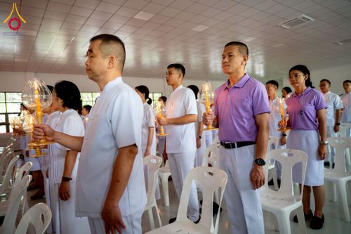 ภาพ No.227284:วันอังคารที่ 3 มิถุนายน พ.ศ. 2568 นายอำเภอคลองหลวง นำพสกนิกรรวมใจภักดิ์ สมเด็จพระนางเจ้าฯ พระบรมราชินี เนื่องในโอกาสวันเฉลิมพระชนมพรรษา ณ อาคารปลูกศรัทธา 2 วัดพระธรรมกาย อ.คลองหลวง จ.ปทุมธานี