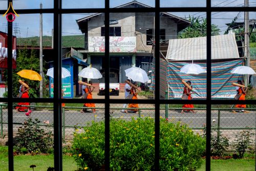 ภาพ No.226449:วันที่ 7-10 พฤษภาคม พ.ศ. 2568 โครงการเดินธรรมยาตรา สยาม-ลังกา ธรรมยาตรา ฉลองเทศกาลวิสาขบูชาแห่งชาติ ศรีลังกา บูชาธรรม 81 ปี หลวงพ่อธัมมชโย เมืองนูวราอิลิยา ประเทศศรีลังกา