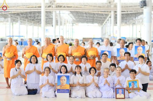 ภาพ No.180738:พิธีบรรพชาอุปสมบท โครงการอุปสมบทบูชาธรรมมหาปูชนียาจารย์ ประจำปีพุทธศักราช 2567 วันเสาร์ที่ 7 ธันวาคมพ.ศ. 2567 ณ วัดพระธรรมกาย จ.ปทุมธานี