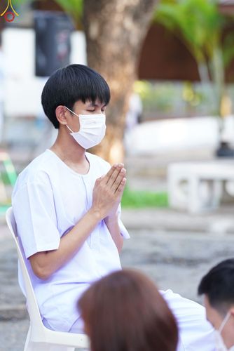 ภาพ No.78621:พิธีตัดปอยผมและปลงผมนาคธรรมทายาท  โครงการบรรพชาและอุปสมบทหมู่ วันคุ้มครองโลก วันที่ 26 มีนาคม พ.ศ.2566 ณ หมู่บ้านบรรลุธรรม วัดพระธรรมกาย