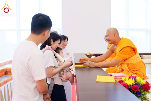 ภาพ No.172063:พิธีทอดกฐิน วัดพระธรรมกายสิงคโปร์ วันอาทิตย์ที่ 27 ตุลาคม พ.ศ. 2567