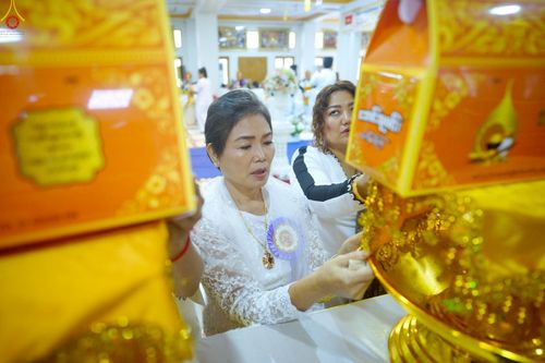 ภาพ No.261503:วันที่ 26 ตุลาคม พ.ศ. 2568 พิธีทอดกฐินสามัคคีไทย-เมียนมา บูชาธรรมอายุวัฒนมงคล 81 ปี หลวงพ่อธมฺมชโย ณ วัดมินจาวน์ ประเทศสาธารณรัฐแห่งสหภาพเมียนมา 