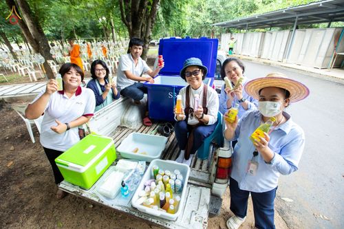 ภาพ No.88723:คณะสงฆ์ เจ้าหน้าที่ และสาธุชน ทุ่มเทแรงกายแรงใจเตรียมงาน เพื่องานวันครูผู้ค้นพบวิชชาธรรมกาย ตั้งแต่วันที่ 20 กันยายน พ.ศ. 2566