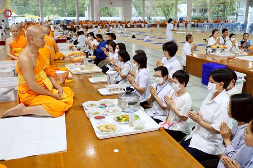 ภาพ No.213301:วันศุกร์ที่ 28 มีนาคม พ.ศ. 2568 (วันพระ แรม 15 ค่ำ เดือน 4) พิธีบุพเปตพลี ครั้งที่ 161 ร่วมอุทิศบุญแด่หมู่ญาติที่ล่วงลับไปแล้ว และสืบทอดอายุพระพุทธศาสนา ณ หอฉันคุณยายอาจารย์ฯ วัดพระธรรมกาย