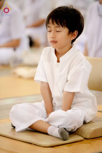 ภาพ No.134075:พิธีบูชาข้าวพระ  ในวันอาทิตย์ต้นเดือนที่ 7 เมษายน พ.ศ. 2567 ณ วัดพระธรรมกาย จ.ปทุมธานี