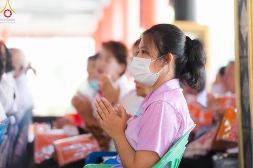 ภาพ No.114092:พิธีทอดผ้าป่าทำนุบำรุงศาสนสถาน ณ วัดบ่อทอง ต.คูขวาง อ.ลาดหลุมแก้ว จ.ปทุมธานี วันที่ 17 มกราคม พ.ศ. 2567